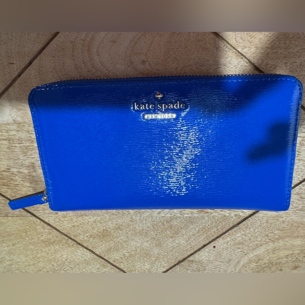Kate Spade Glossy Cobalt Zip Around Wallet!